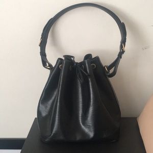 Louis Vuitton Petite Noe Bag - Black